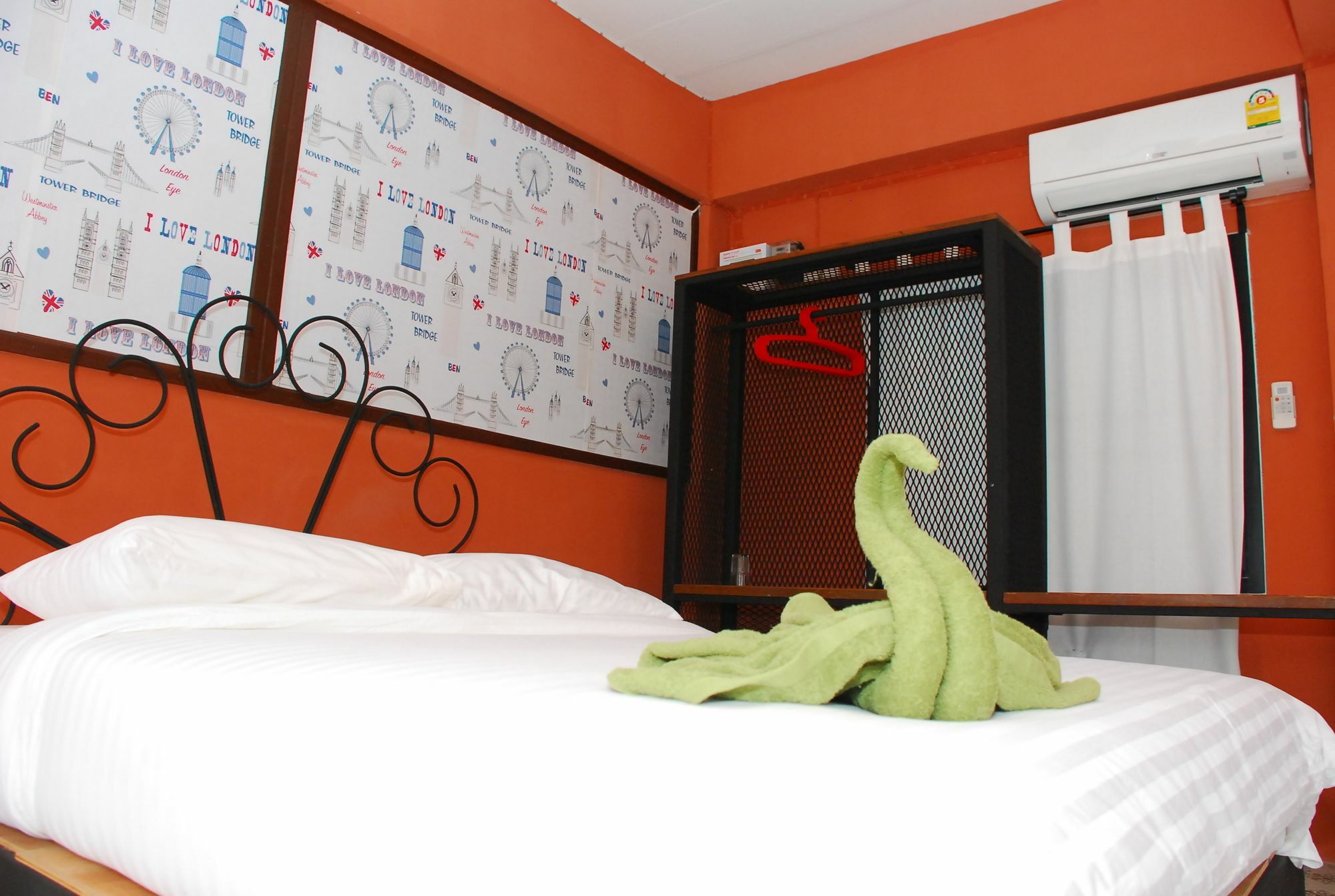 Phutara Accomodation Ча-Ам Экстерьер фото